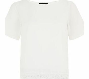 New Look Cream Crepe Crochet Hem T-Shirt 3263590
