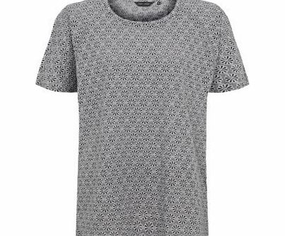 New Look Dark Grey Burnout Daisy Print T-Shirt 2961759