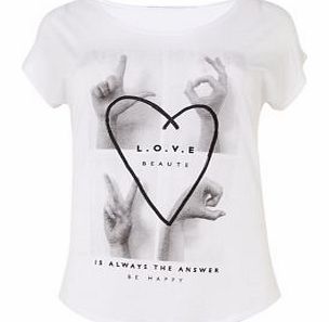 New Look Inspire White Hand Photo Print T-Shirt 3282646