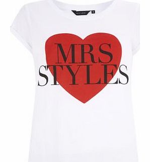 New Look White Roll Sleeves Mrs Styles T-Shirt 3303924