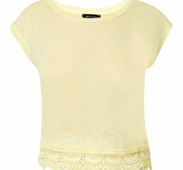 New Look Yellow Crochet Hem T-Shirt 3144877