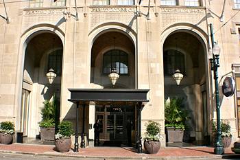 Hilton New Orleans/St. Charles Avenue