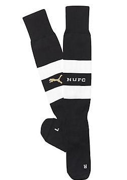 Puma 2011-12 Newcastle Home Puma Football Socks