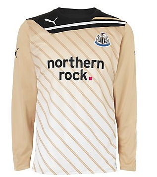 Newcastle Puma 2011-12 Newcastle Home Puma Goalkeeper Shirt