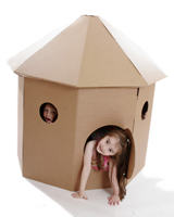 Cardboard Play Den - a secret childrens den