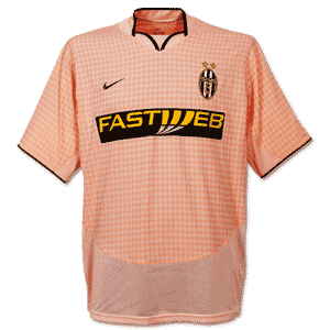 Nike 03-04 Juventus Away shirt