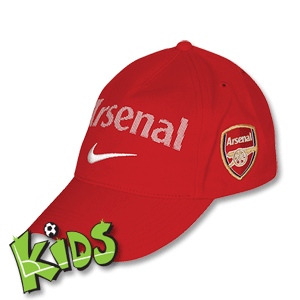 09-10 Arsenal Cap - Boys - Red