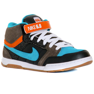 Air Mogan Mid Skate shoe