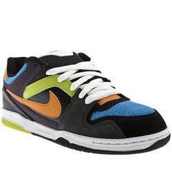 Nike 6.0 Male Air Zoom Oncore Suede Upper Fashion Trainers in Multi