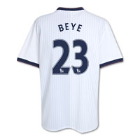 Nike Aston Villa Away Shirt 2009/10 with Beye 23