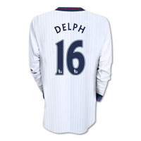 Nike Aston Villa Away Shirt 2009/10 with Delph 16