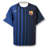 Nike Barcelona Away Shirt - 2004/05 with Albertini 22 printing.