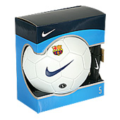 Barcelona Size 5 Ball and Pump Boxed Set - White/Blue.