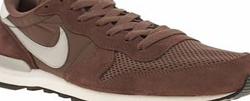 Nike Brown Internationalist Trainers
