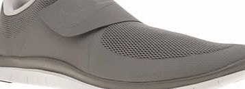 Nike Light Grey Free Socfly Trainers