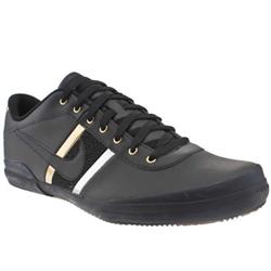Male Finstar Leather Upper Fashion Trainers in Black and Gold