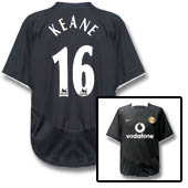 Nike Manchester United Away Shirt 2003/05 - with Keane 16 printing.