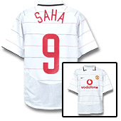 Nike Manchester United European Shirt 2003/05 with Saha 9 printing.