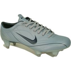 Nike Mercurial Vapor II SG Football Boot shoe.