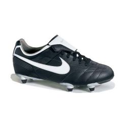 Nike Mystic SI Football Boot