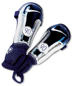 Nike Protegga Shield Guard (Youth)