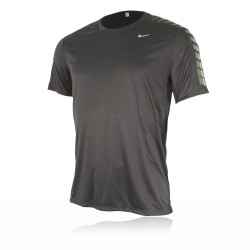 Nike Relay Graphic Short Sleeve Crew T-Shirt