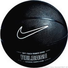 Nike Release 7 Outdoor Basketball