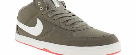 nike skateboarding Grey Mavrik Mid 3 Trainers