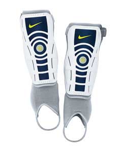 nike T90 Protegga Shield 11 Small