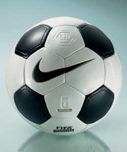 Stam Microbe Krijger Nike Tiempo Classic Football Activity Toy - review, compare prices, buy  online