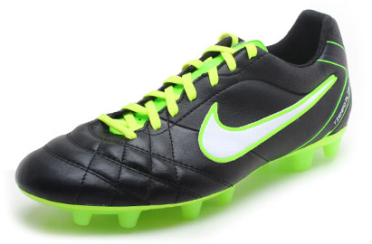 Nike Tiempo Flight FG Football Boots