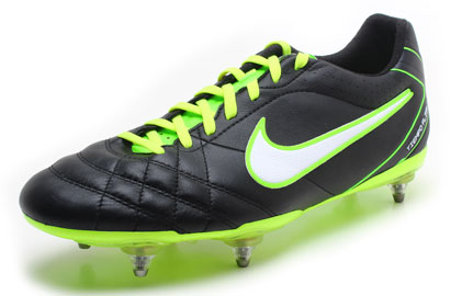 Nike Tiempo Flight SG Football Boots