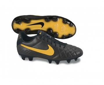 Nike Tiempo Legend IV SG Mens Football Boot