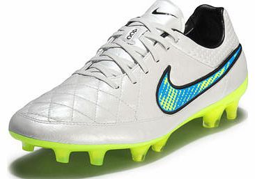 Nike Tiempo Legend V FG Football Boots