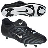 Nike Tiempo Soft Ground - Black/Silver.