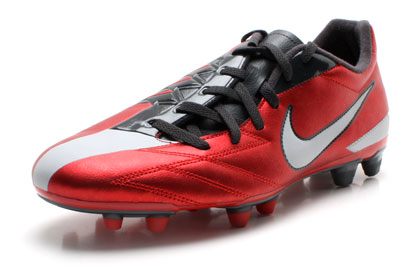Total 90 Exacto IV FG Football Boots Challenge