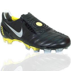 Total 90 Laser II K-Firm Ground Football Boots