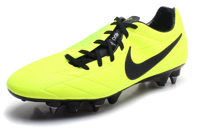 Total 90 Laser IV SG Pro Football Boots