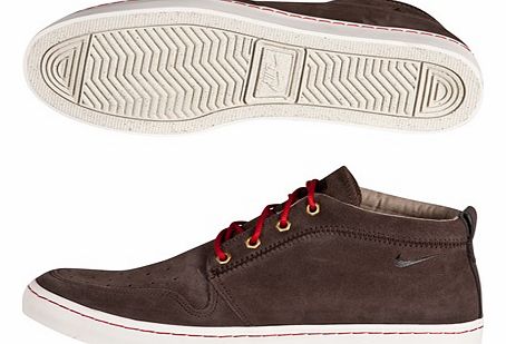Wardour Chukka Trainers - Brown/Gym Red