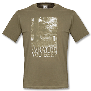 Nike What Do You See T-Shirt olive