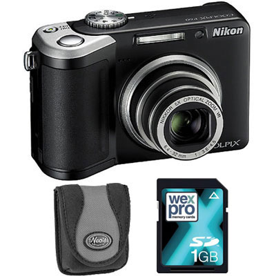 P60 Black Compact Camera with Bag and