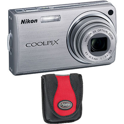 Nikon S550 Silver Compact Camera with Bag