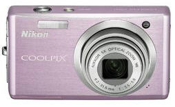 Nikon S560 Pink