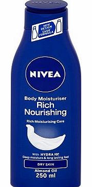 Nivea Rich Nourishing Body Moisturiser For Dry