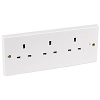 Non-Branded Volex 13A 3 Gang Unswitched Socket