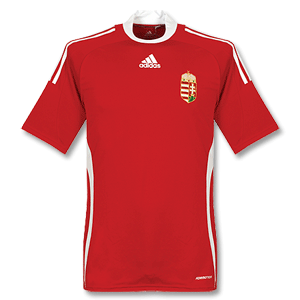 None 08-09 Hungary Home Players Shirt