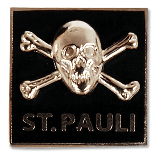 08-09 St.Pauli 3D Skull Pin