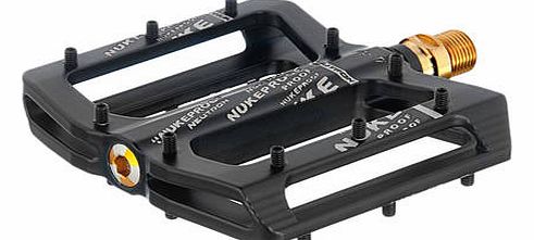 Nuke Proof 2013 Neutron Mag-ti Flat Pedals