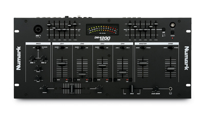 Numark DM1200