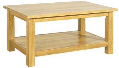 oak Coffee Table small with shelf Lyndhurst